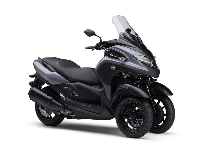 300 YAMAHA TRICITY